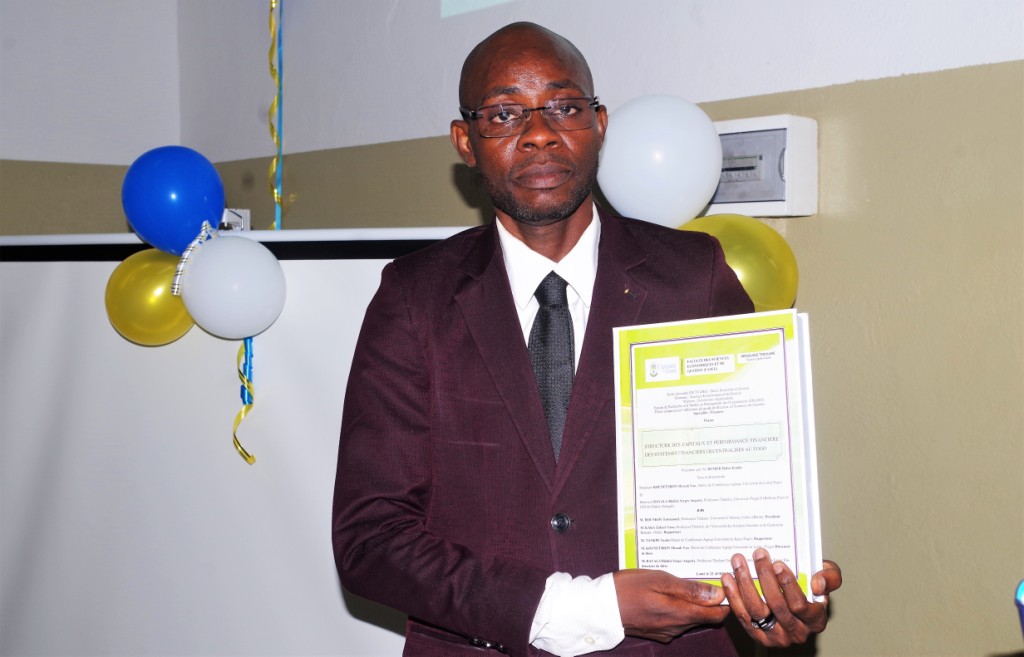 â€˜Mention Tr&egrave;s Honorable' pour Hafez Komla DUMOR